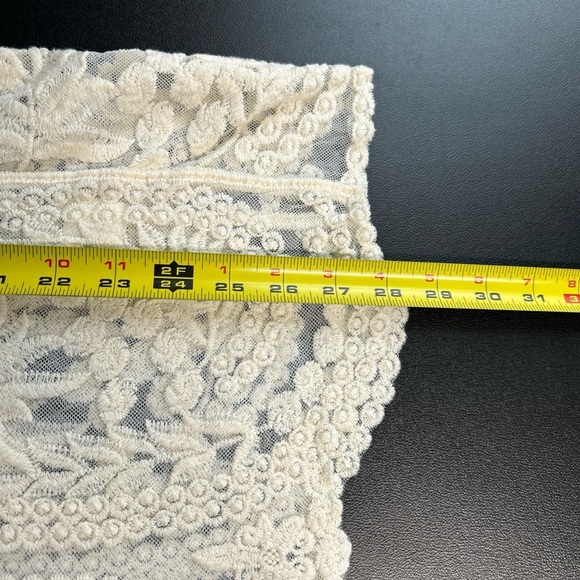 ULTRA PINK Ivory Sheer Lace Mesh Top Women’s Medium Floral Romantic  Dainty Y2K - Picture 9 of 16